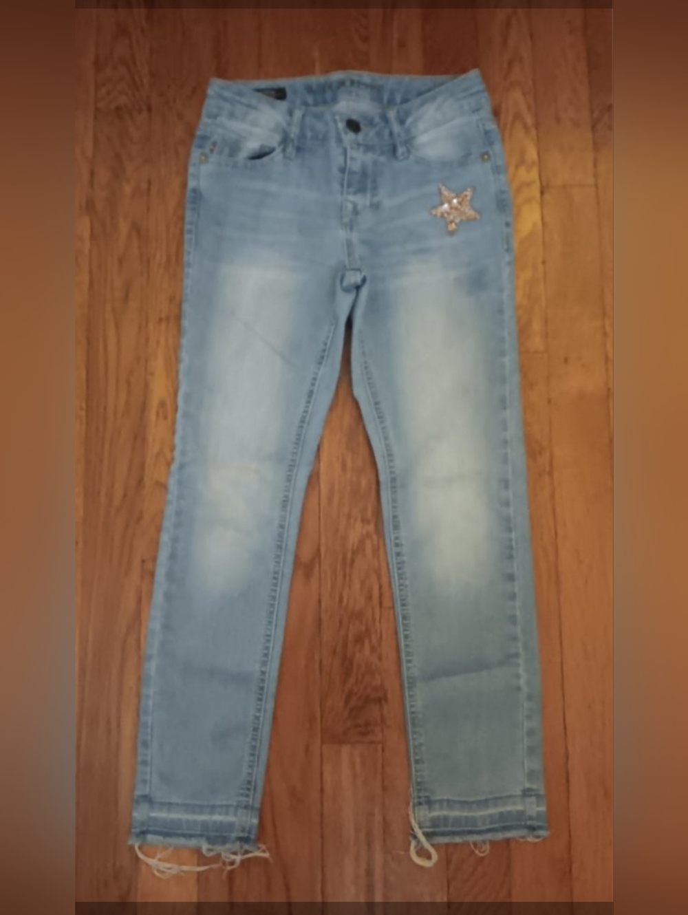 Girl's Light Wash Star-Embellished Ankle Skinny Jeans